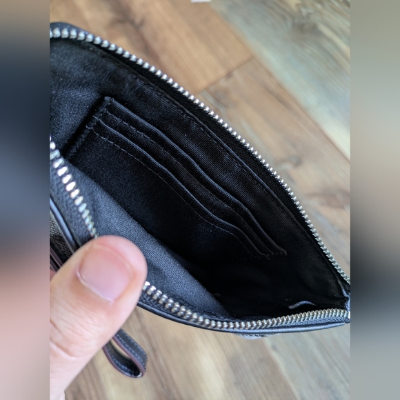 Coach Small Corner Zip Wristlet Pouch Wallet Signature Logo Black Gray - Picture 10 of 13